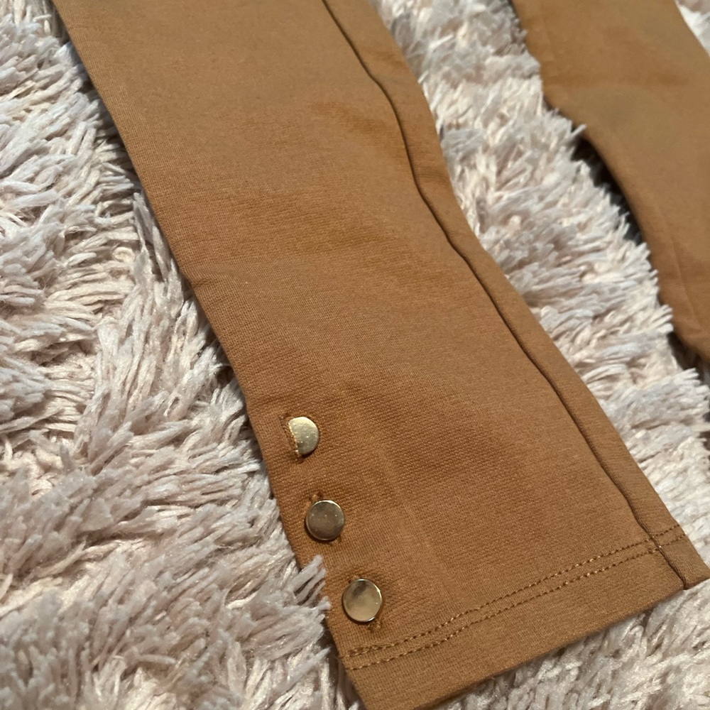 Preppy tan leggings (NEW)